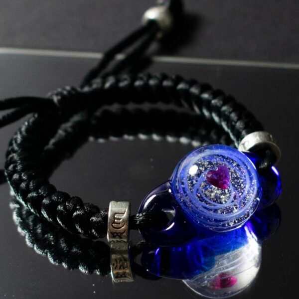 Manilla Galaxy Heart